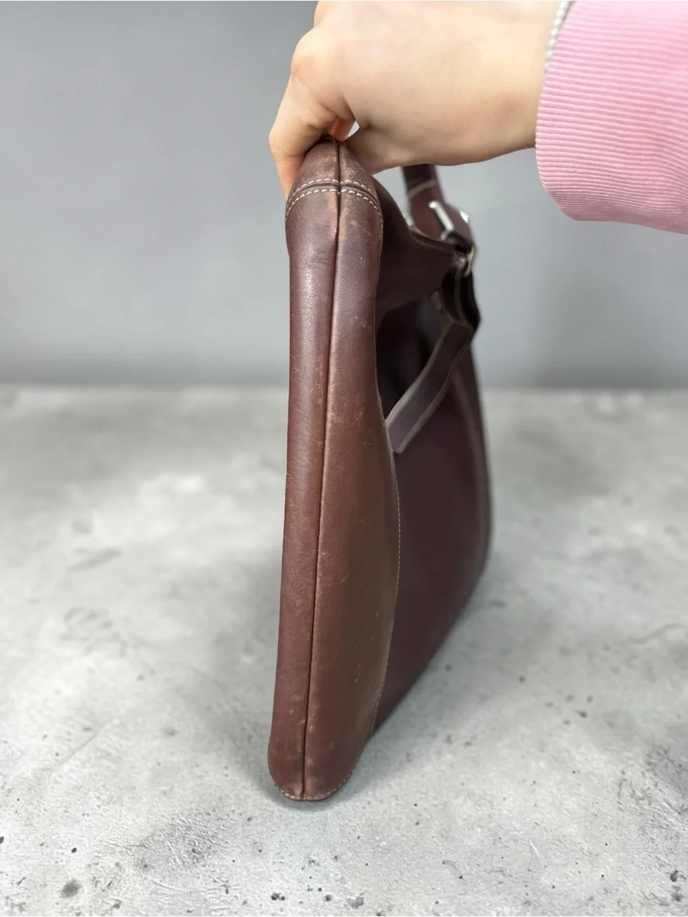 Vintage Coach Soho in Classic Brown Leather - Picture 3 of 6
